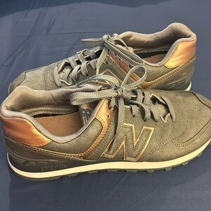 Metallic New Balance 574 sneakers